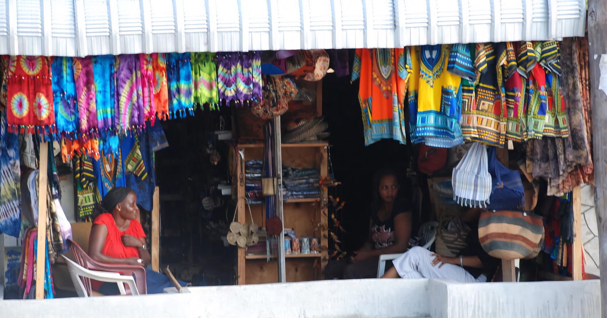 Social Enterprises and Nonprofits as Service Providers and Vehicles for Participation in African Megacities